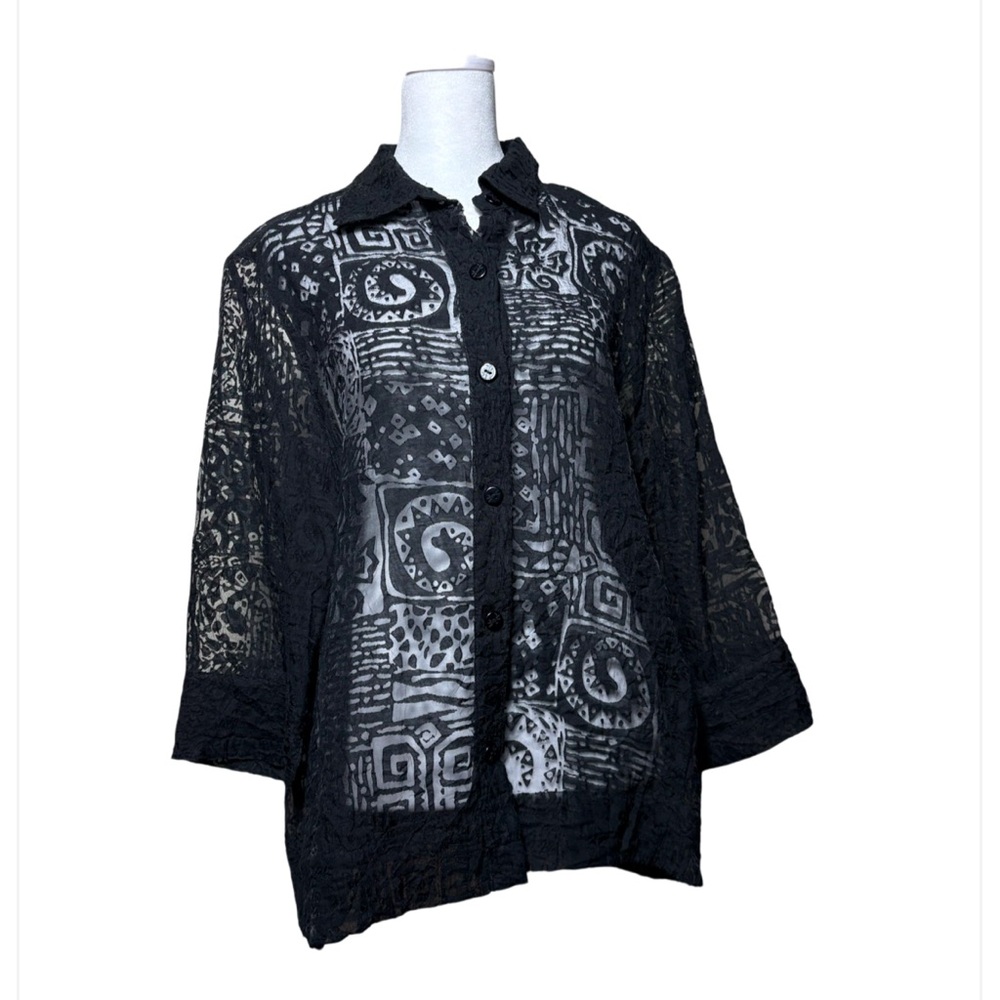 Ruby Rd. Black and White Patterned Top - Picture 2 of 5
